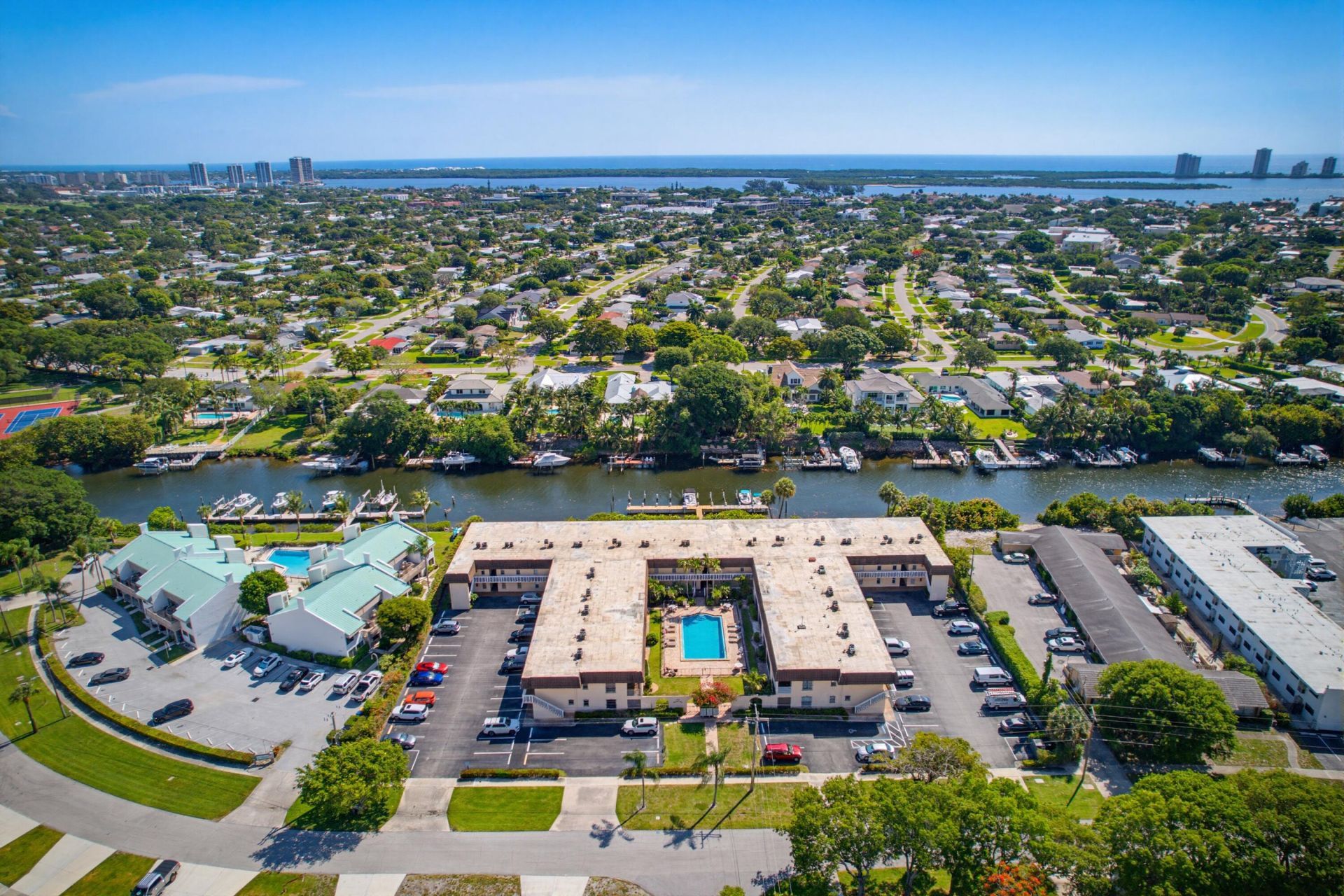 342 Southwind Drive, Unit 118, North Palm Beach, FL 33408 Photo