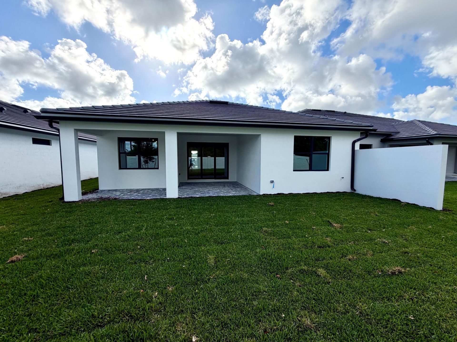 4393 Mersin Lane, Unit Prestige 9, Lake Worth, FL 33467 Photo