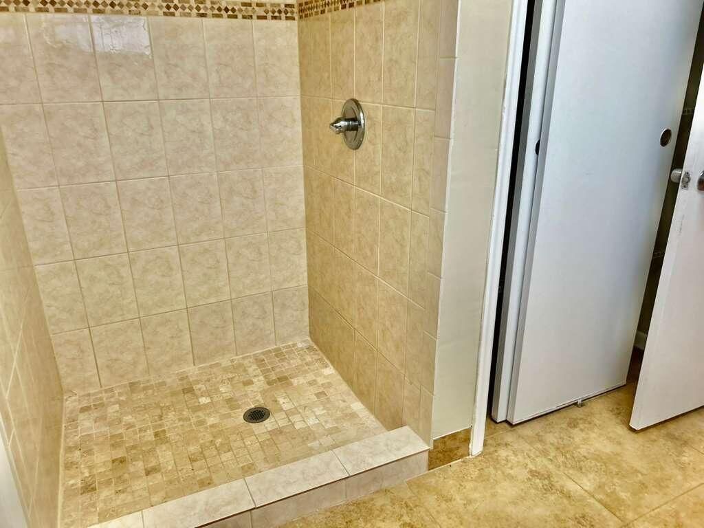 861 NW 72nd Avenue, Plantation, FL 33317 Photo