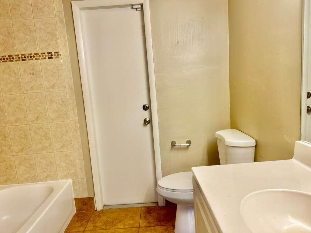 861 NW 72nd Avenue, Plantation, FL 33317 Photo