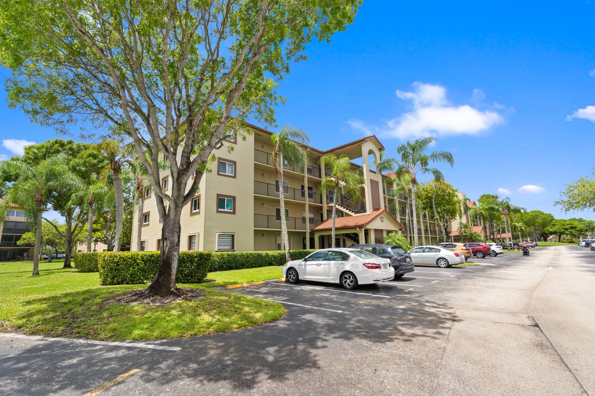 13000 SW 15th Court, Unit 311u, Pembroke Pines, FL 33027 Photo