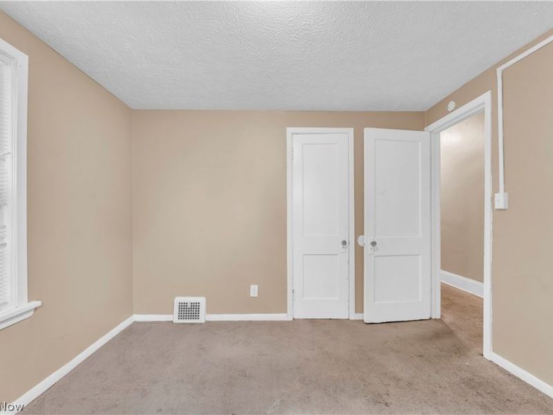 3301 E 143rd Street , Cleveland, OH 44120 Photo 17
