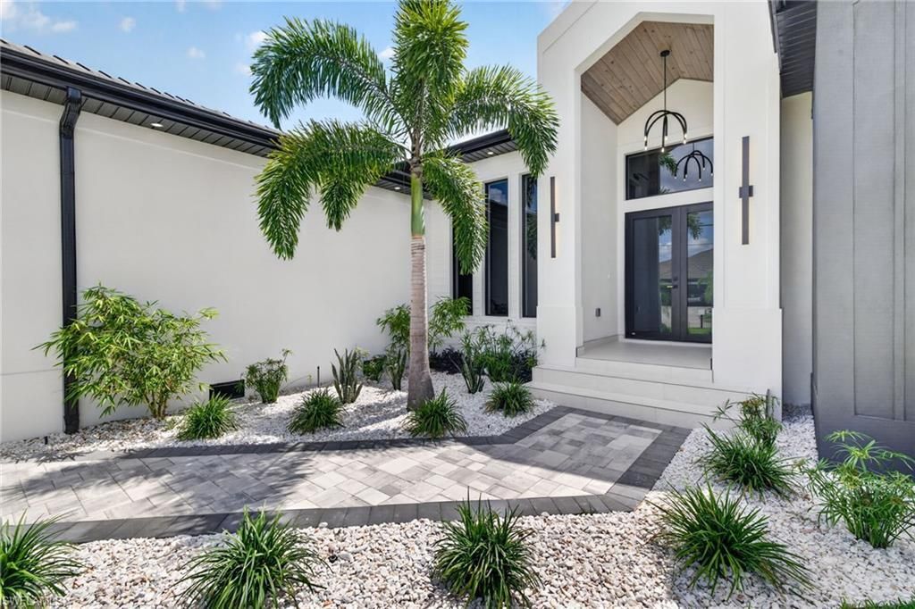 209 NW 35th Pl , Cape Coral, FL 33993 Photo