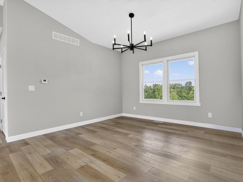 580 Trapp Lane, Hopewell, OH 43746 Photo 9