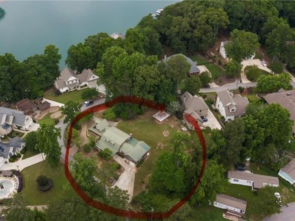 6708 Bass Circle , Buford, GA 30518