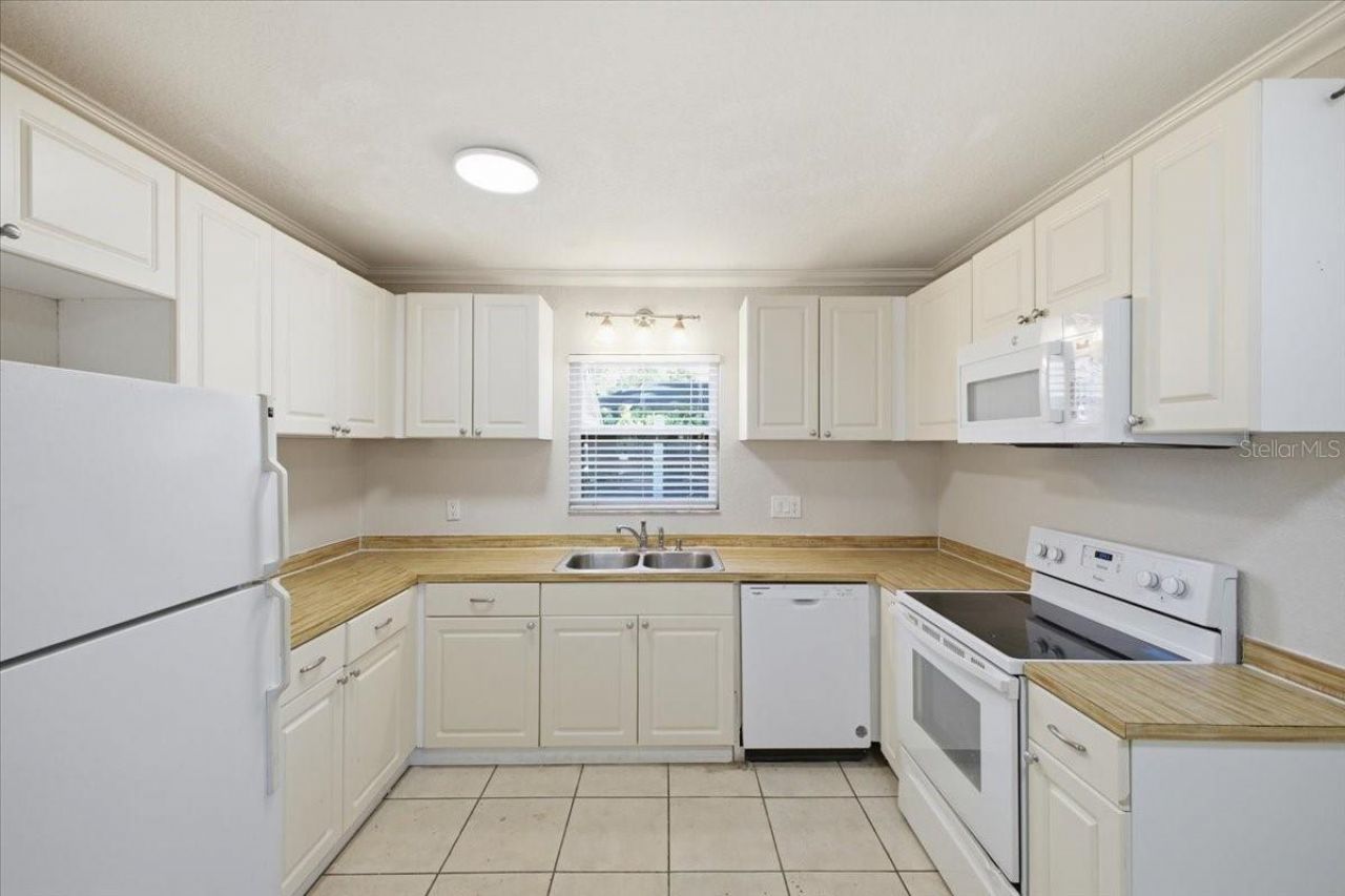 3308 3rd Avenue W, Bradenton, FL 34205 Photo