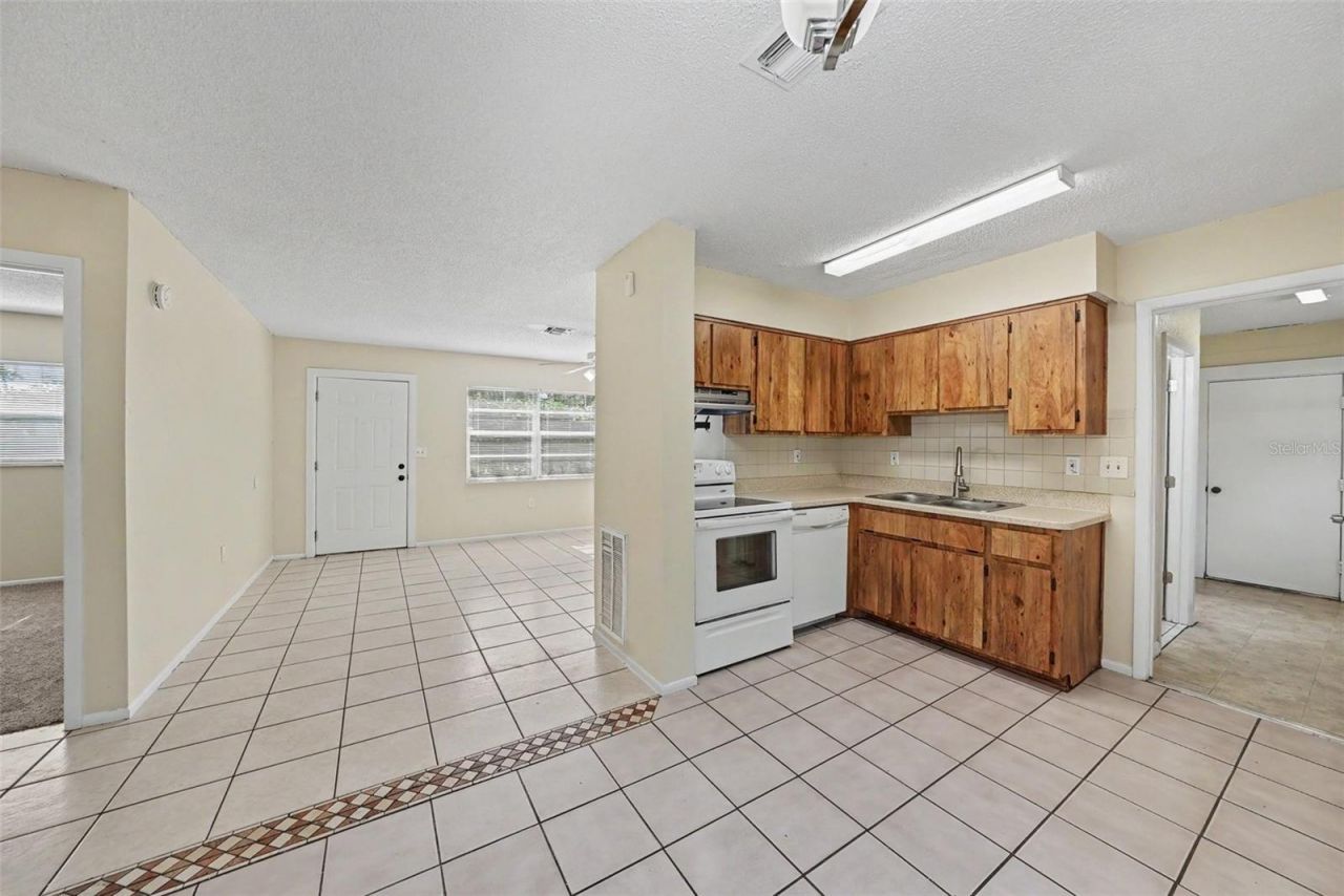 7613 Washington Street , Port Richey, FL 34668 Photo