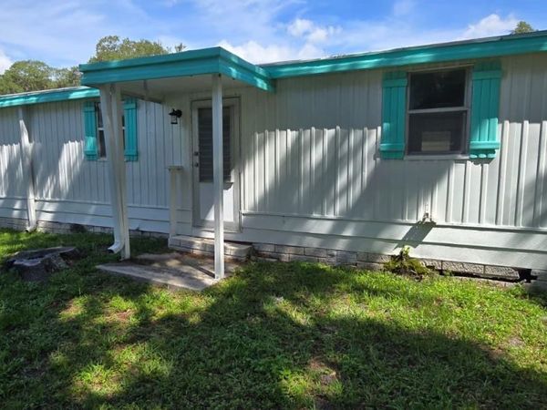 5609 HANCOCK DRIVE , WILDWOOD, FL 34785