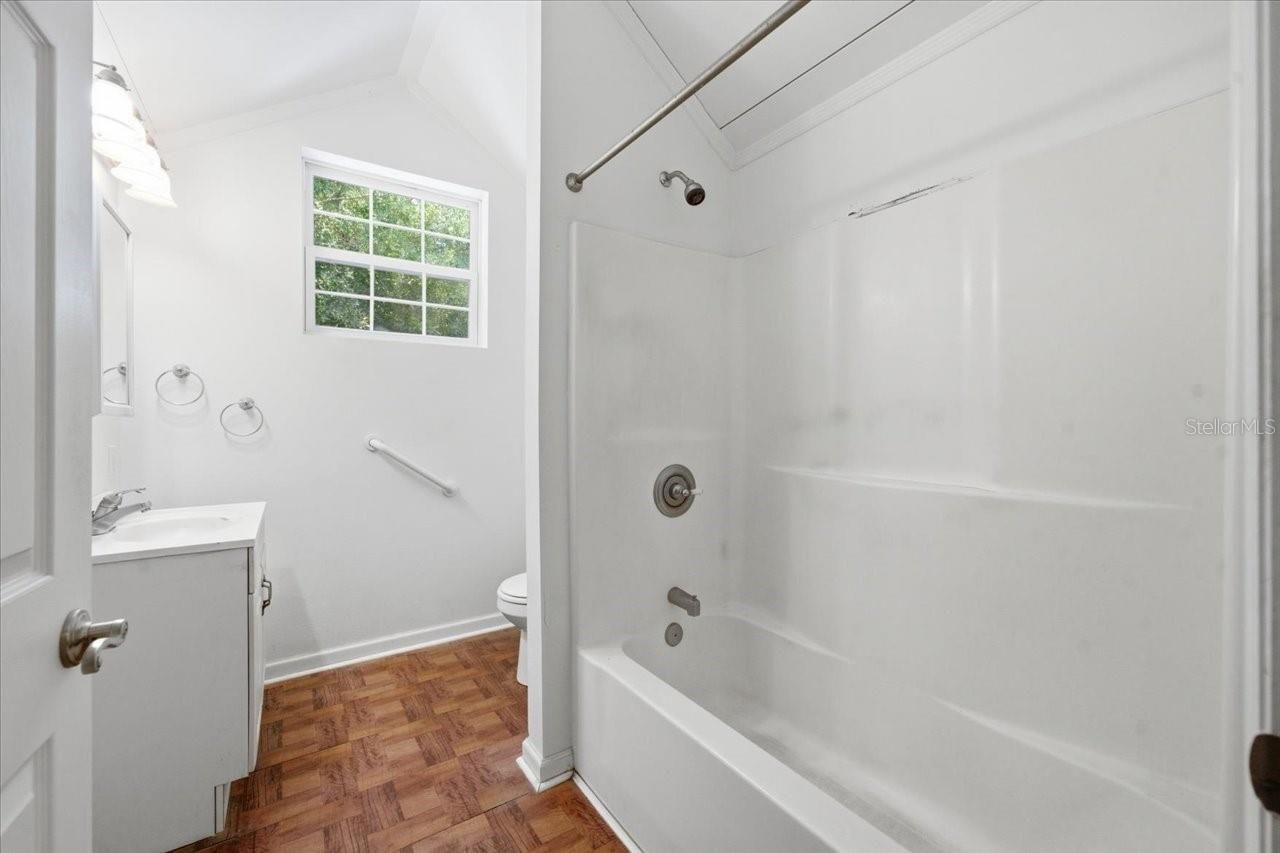 15612 Howell Park Lane, Tampa, FL 33625 Photo