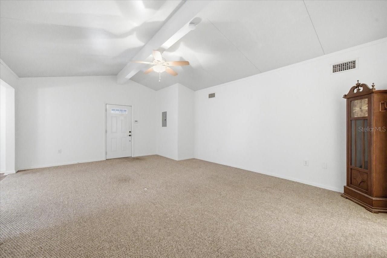 15612 Howell Park Lane, Tampa, FL 33625 Photo