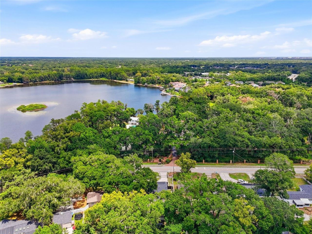 15040 Lake Magdalene Boulevard , Tampa, FL 33618 Photo