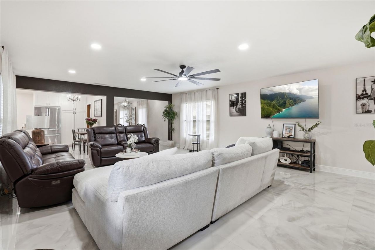 15040 Lake Magdalene Boulevard , Tampa, FL 33618 Photo