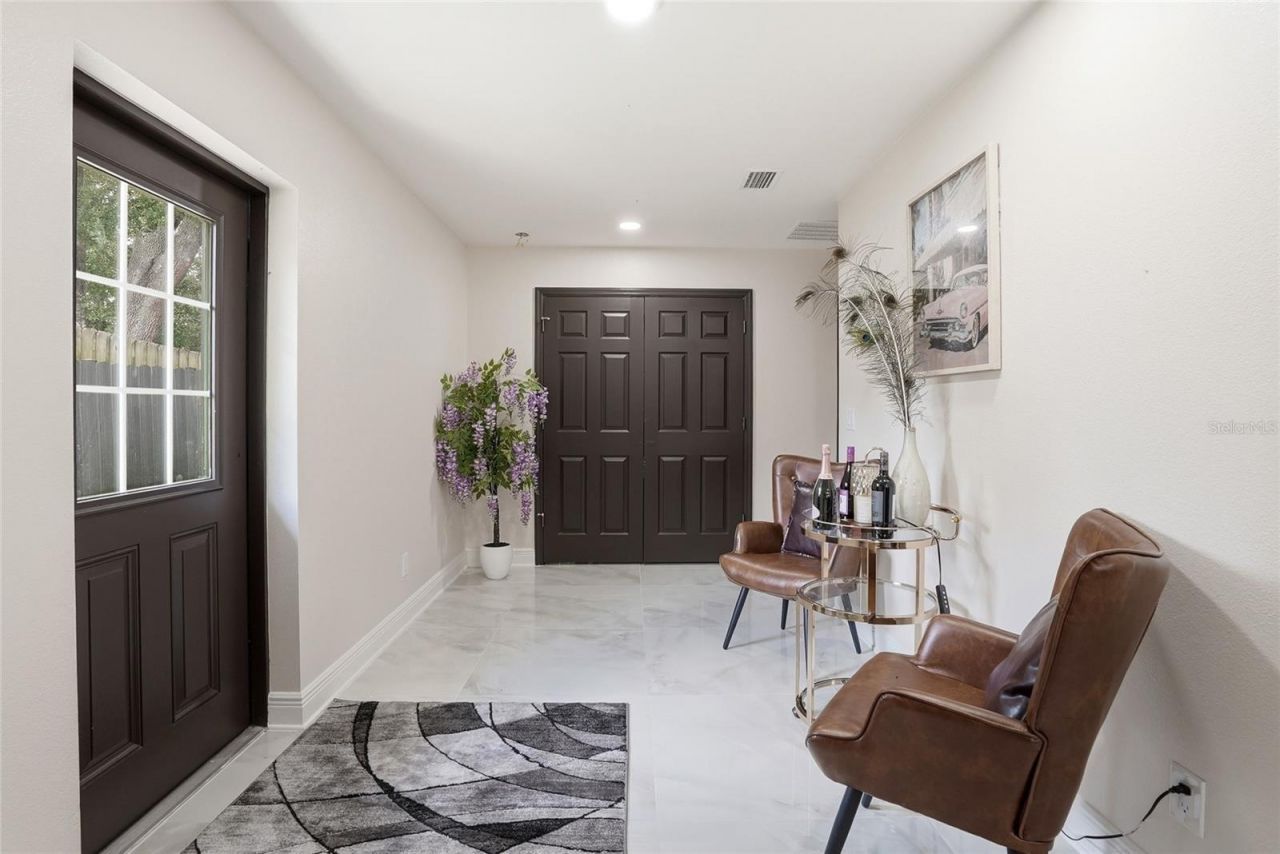 15040 Lake Magdalene Boulevard , Tampa, FL 33618 Photo