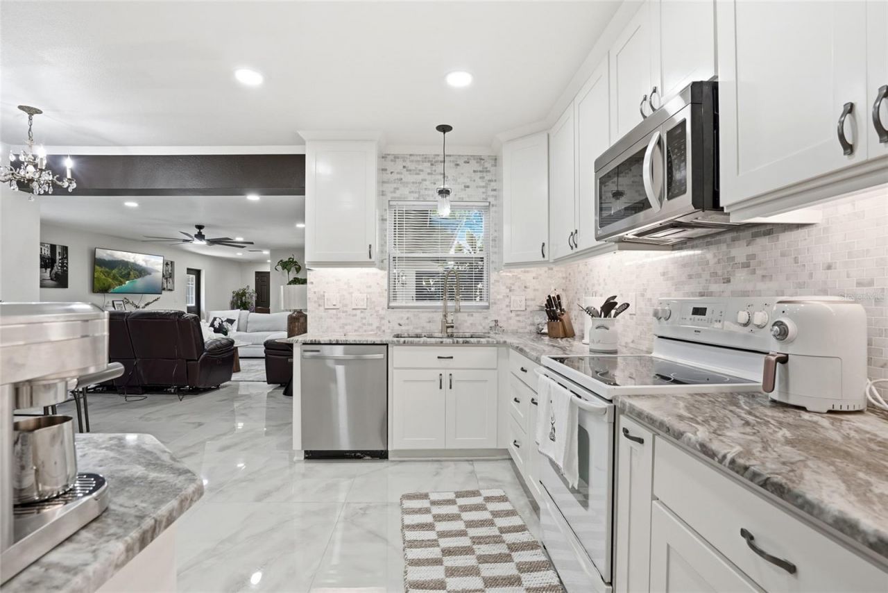 15040 Lake Magdalene Boulevard , Tampa, FL 33618 Photo