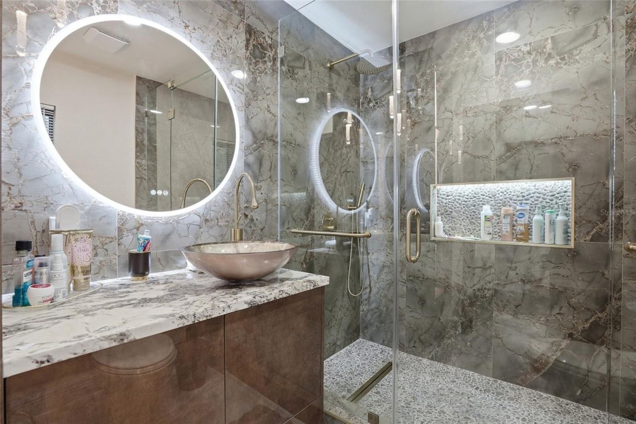 15040 Lake Magdalene Boulevard , Tampa, FL 33618 Photo