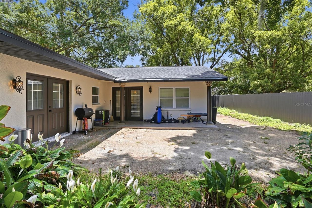 15040 Lake Magdalene Boulevard , Tampa, FL 33618 Photo