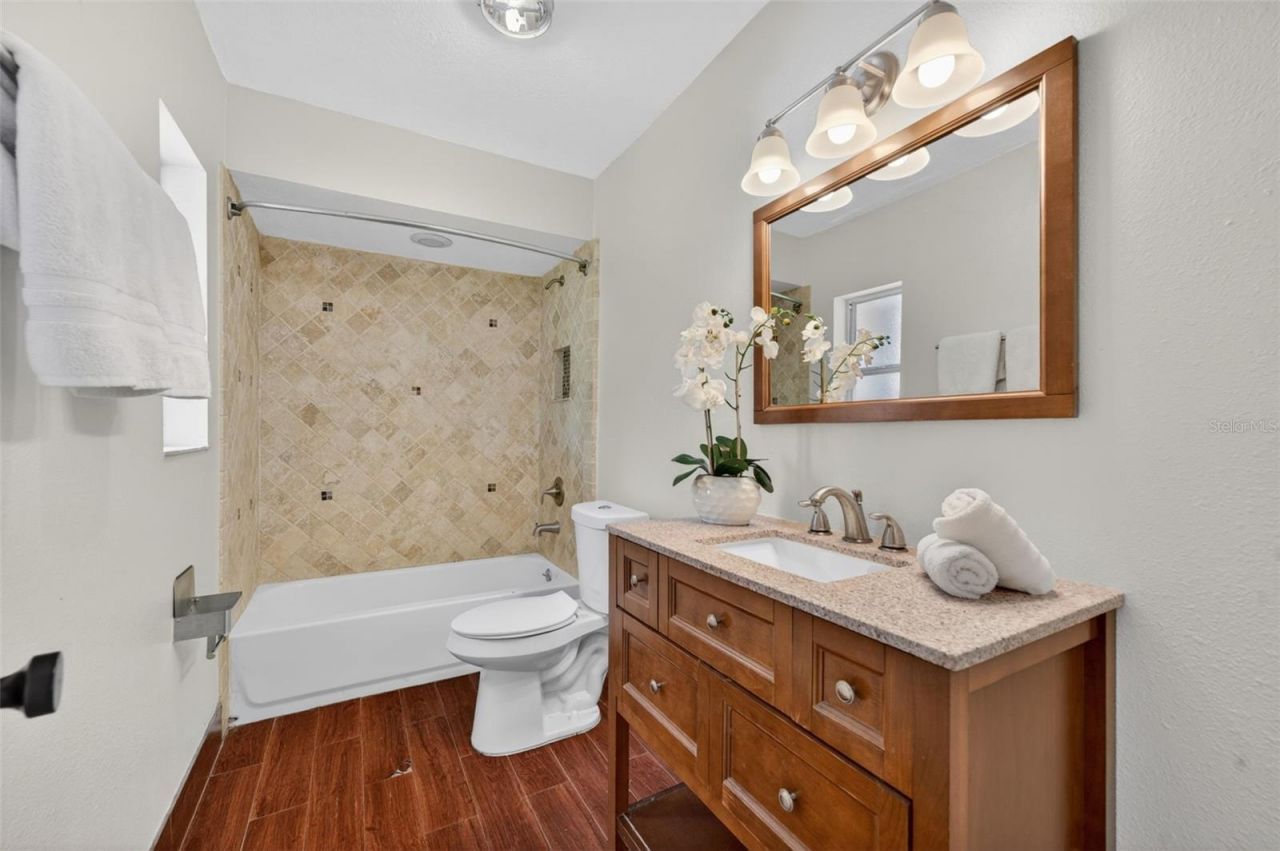 1009 Lake Bell Drive, Winter Park, FL 32789 Photo