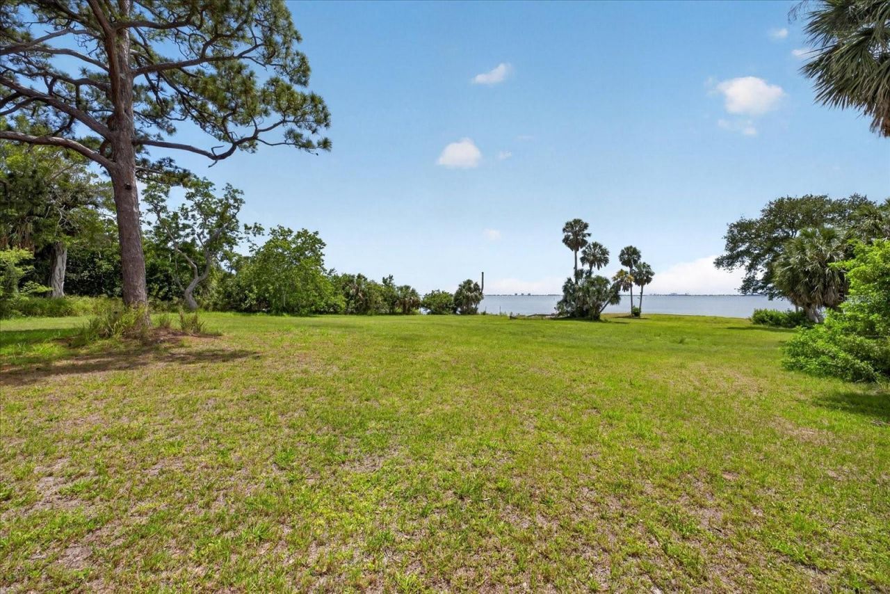 8258 Longbay Blvd, Sarasota, FL 34243 Photo