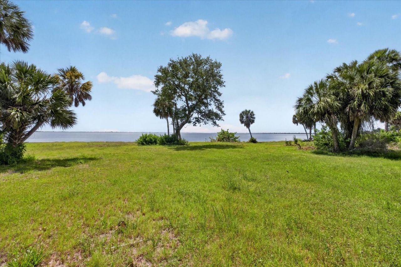 8258 Longbay Blvd, Sarasota, FL 34243 Photo