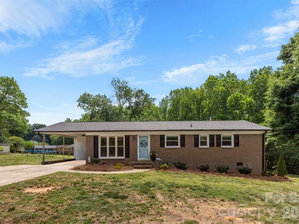 2109 Hollandale Drive , Gastonia, NC 28054
