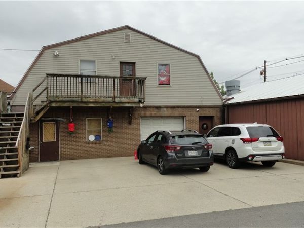 589 Church Alley Avenue, Unit #4, Chester, WV 26034