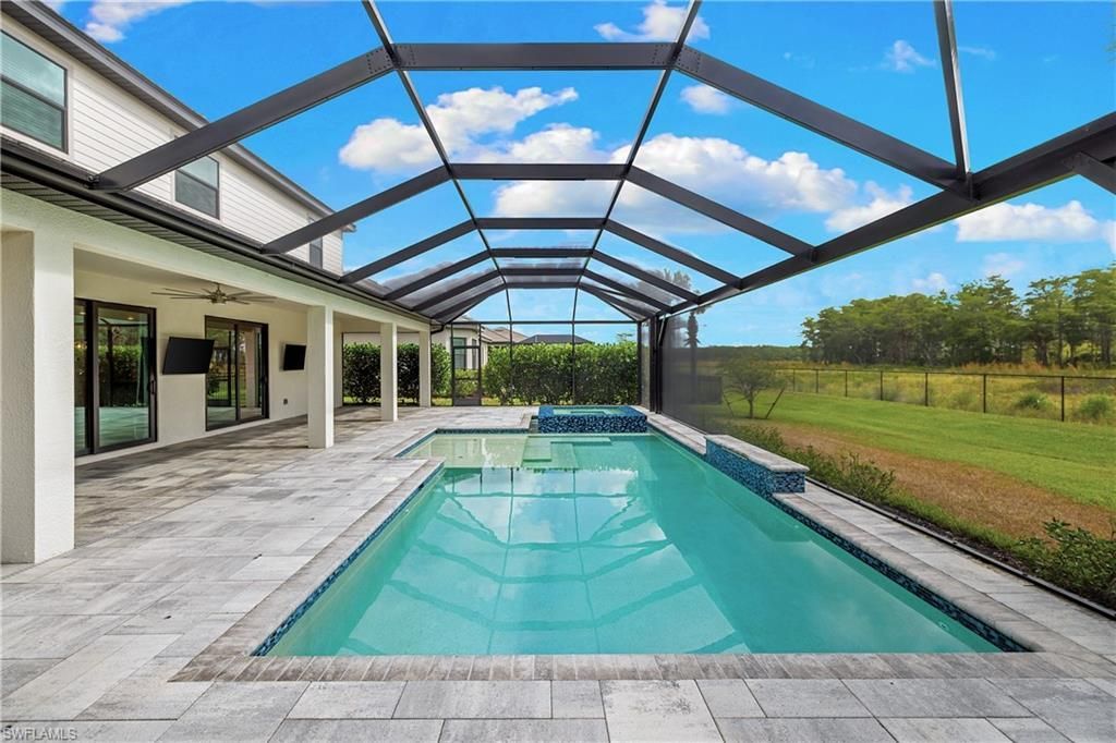 20475 Napa Loop, Estero, FL 33928 Photo