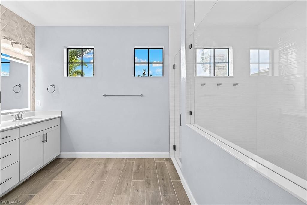 20475 Napa Loop, Estero, FL 33928 Photo