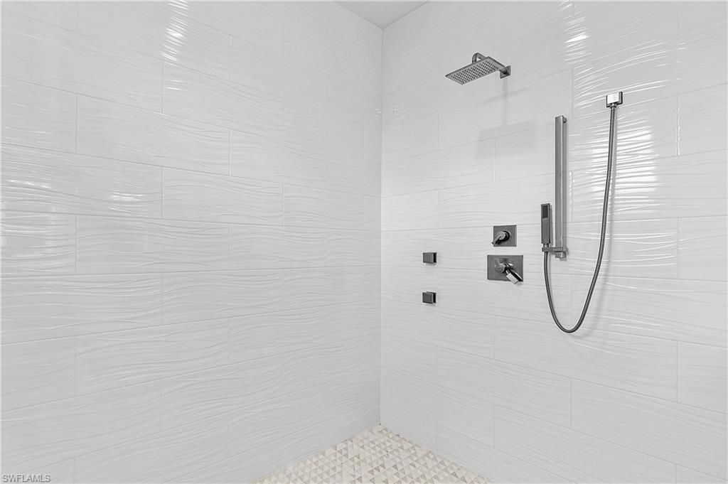 20475 Napa Loop, Estero, FL 33928 Photo