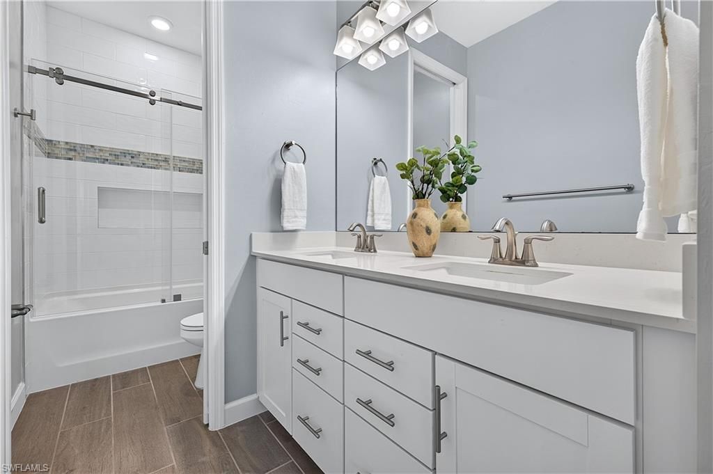 20475 Napa Loop, Estero, FL 33928 Photo