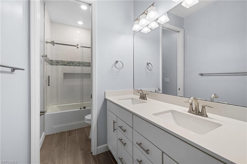 20475 Napa Loop, Estero, FL 33928 Photo
