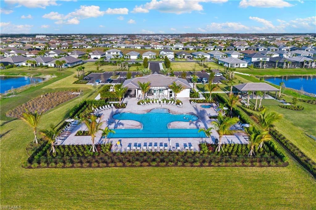 20475 Napa Loop, Estero, FL 33928 Photo
