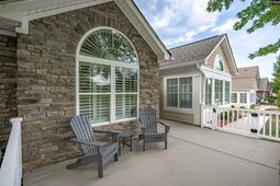 1701 Laryn Lane photo 4
