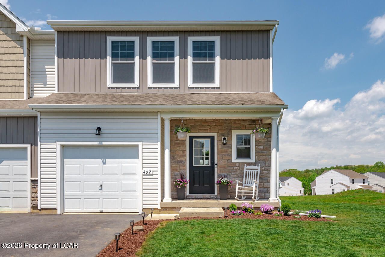 402 Mitchell Avenue Mountain Top, PA 18707