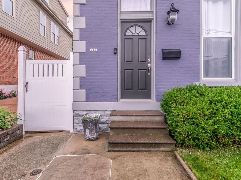 212 E 4th Street, Newport, KY 41071 Photo 4