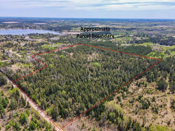 880 5th Lane NW, Menahga, MN 56464