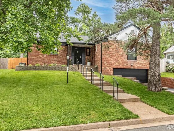 712 Francis Place , Clayton, MO 63105