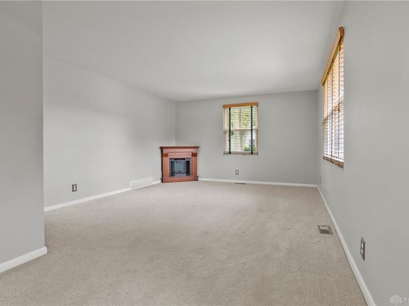937 New England Avenue, Dayton, OH 45429 Photo 20