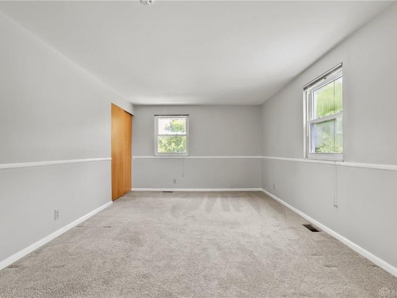 937 New England Avenue, Dayton, OH 45429 Photo 24