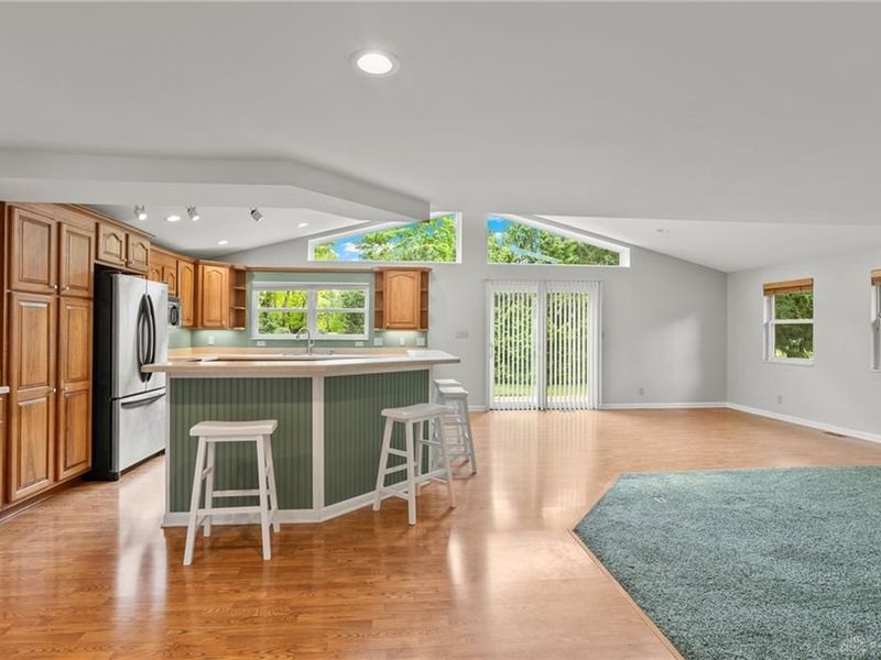 937 New England Avenue, Dayton, OH 45429 Photo 4
