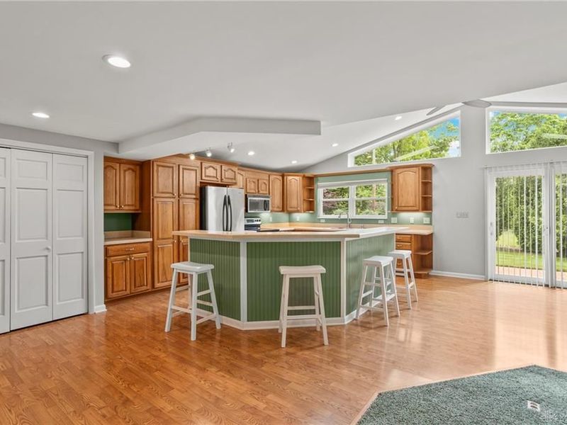 937 New England Avenue, Dayton, OH 45429 Photo 5