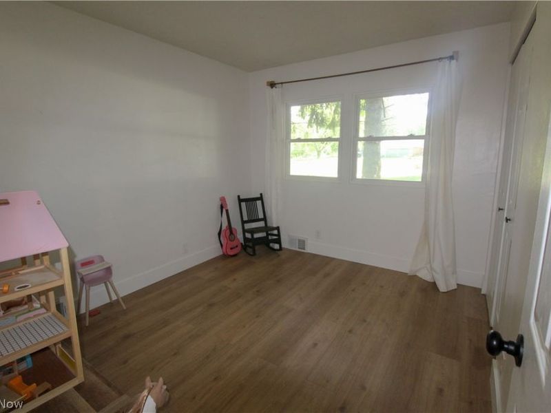 6382 Kungle Road, Clinton, OH 44216 Photo 9