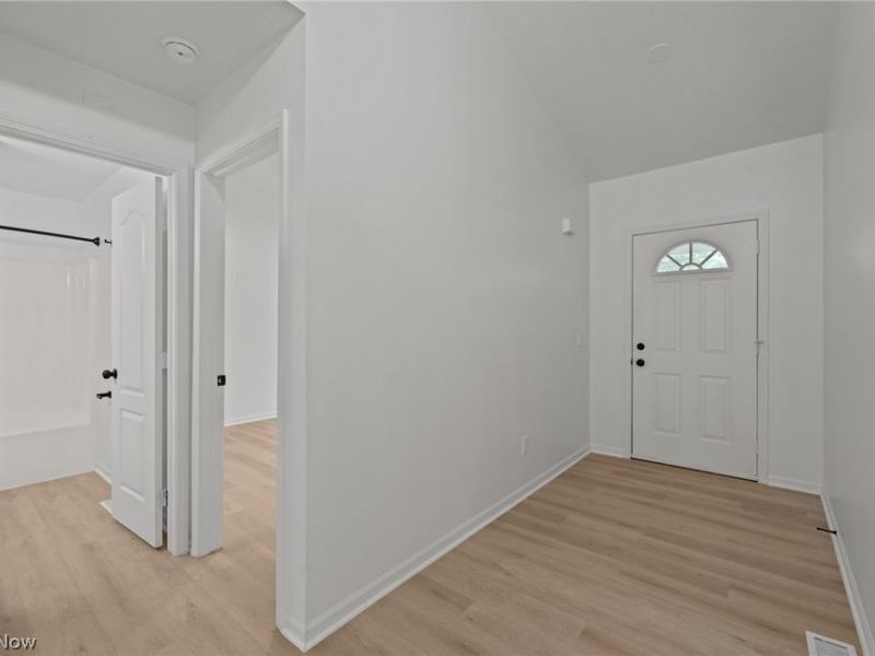 710 Erie Road, Eastlake, OH 44095 Photo 3