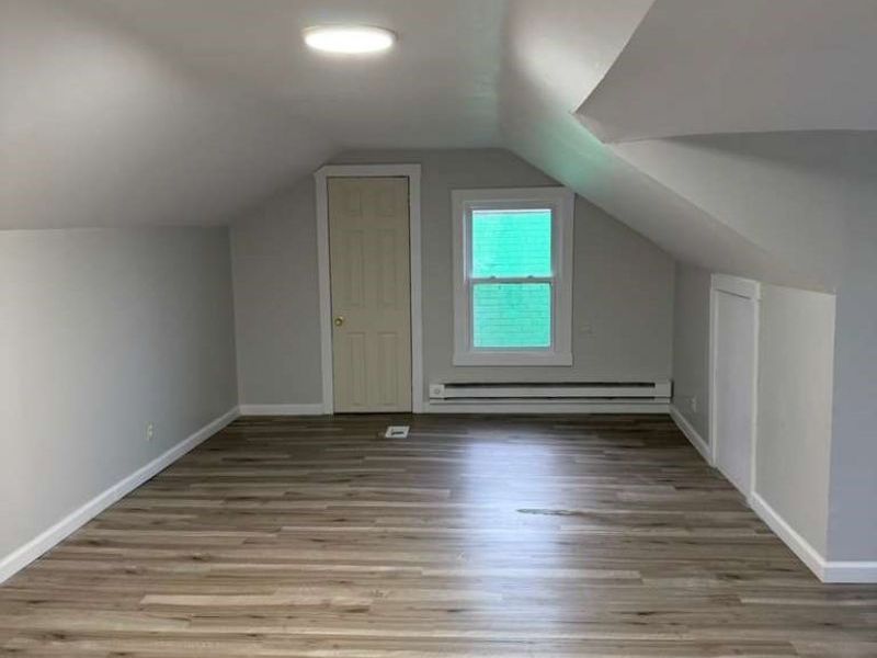 4106 Lee Road, Unit 3, Cleveland, OH 44128 Photo 3