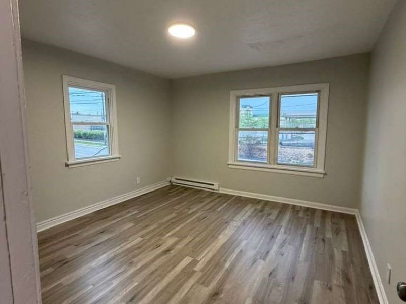 4106 Lee Road, Unit 3, Cleveland, OH 44128 Photo 9