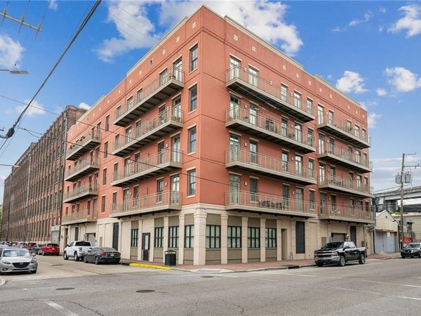 450 JOHN CHURCHILL CHASE Street , Unit 205, New Orleans, LA 70130