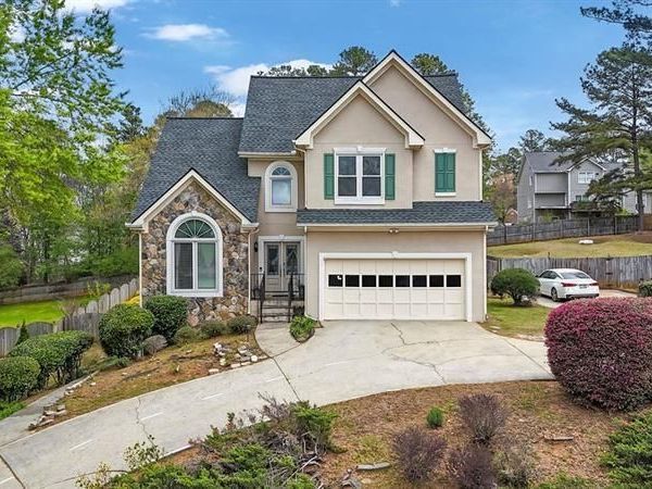 320 Riverbirch Lane, Lawrenceville, GA 30044