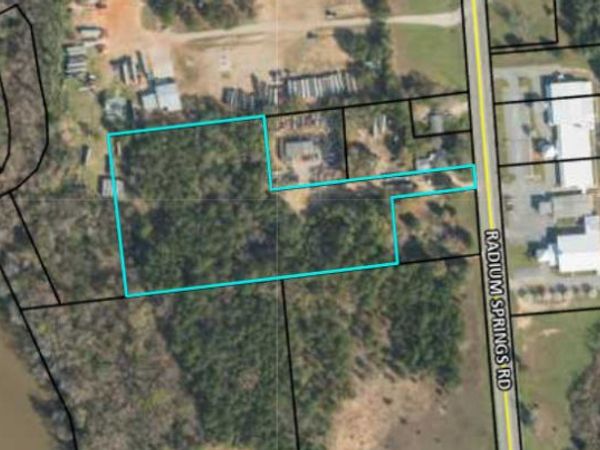 2021 Radium Springs Road, Albany, GA 31705
