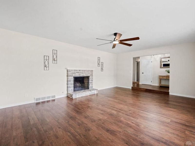 5733 Barnsley Place, Washington Township, OH 45459 Photo 5
