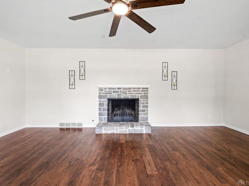 5733 Barnsley Place, Washington Township, OH 45459 Photo 6
