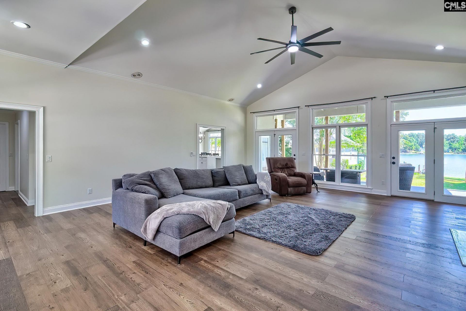 1168 Peninsula Drive  Photo 6